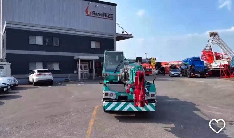 移動式クレーンによる現場作業